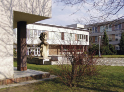 Škola